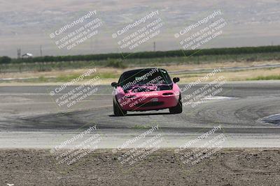 media/Jun-01-2024-CalClub SCCA (Sat) [[0aa0dc4a91]]/Group 3/Race/